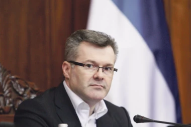 ZLOUPOTREBLJAVAJU TRAGEDIJU DA BI SAKUPILI POLITIČKE POENE! Igor Bečić oštro odgovorio opoziciji