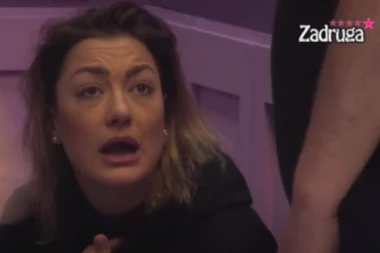 Sandra Rešić imala AFERU sa OŽENJENIM, umešana i poznata PEVAČICA: Otkrivena ŠOKANTNA istina, došli smo u posed PREPISKE koju je zadrugarka slala! (VIDEO)