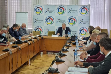 Tanasković jednoglasno reizabran za predsednika Saveza za školski sport Srbije!