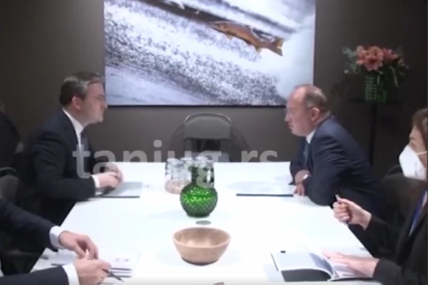 SELAKOVIĆ SE SASTAO SA MINISTROM RUMUNIJE LUĆIJANOM: Podrška u nepriznavanju tzv. Kosova i važne teme na stolu