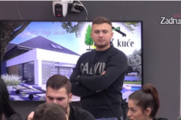 STEFAN UPOZORIO ZADRUGARKE DA MU NE ŠALJU TAJNE SIGNALE: Karić progovorio o devojkama u Beloj kući! (VIDEO)