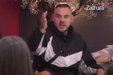 HAOS ZA CRNIM STOLOM! Car URLAO iz petnih žila i uputio NAJGNUSNIJE UVREDE Dalili, a razlog njegovog BESA je ON! (VIDEO)