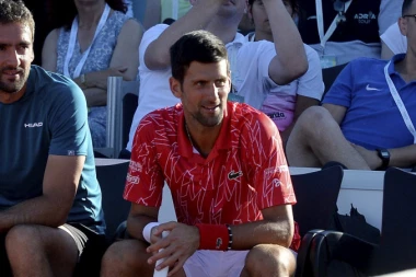 NIŠTA OD NOVE GREND SLEM TITULE! Propušta Vimbldon zbog POVREDE!