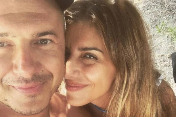 "MISLILA SAM DA ĆU UBITI RODITELJE" Zbog izjave Jovane Pajić plače cela NACIJA - ovo su bolni detalji RAZVODA koje nikome nije rekla!