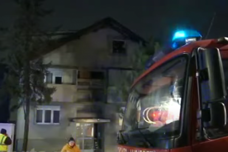 POŽAR U ZEMUNU: Zapalilo se potkrovlje kuće, na terenu 5 vatrogasnih ekipa (VIDEO)