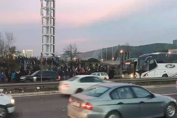OPOZICIJA HOĆE DA BLOKIRA GAZELU 6 SATI: Otkrivamo kako nameravaju da maltretiraju narod! (VIDEO)