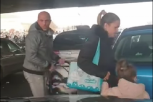NIŠTA IM NIJE SVETO! Lažni ekolozi predvođeni Đilasom tajkunom primorali porodicu sa devojčicom i bebom da napuste vozilo (VIDEO)
