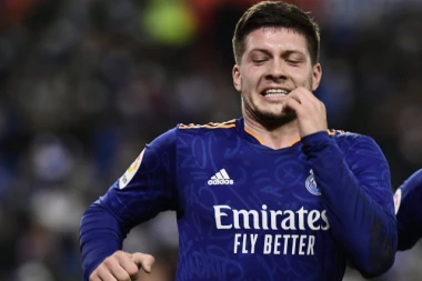 POTPUNO POLUDELI ZA LUKOM: Evropski velikan ŽELI Jovića po svaku CENU!