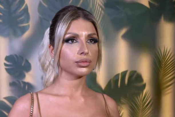 IVANA ŠOPIĆ ISKRENO O ZADRUZI I LJUBAVI! Majka mi je rekla hvala Bogu, više ti nećemo gledati GOLU ZADNJICU, da se udajem NEĆU! (VIDEO)