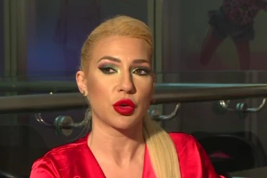 PROGONIO ME JE TRI GODINE, ANGAŽOVALA SAM OPASNE LJUDE: Jovana Jeremić otkrila sve o MALTRETIRANJU i ZLOSTAVLJANJU koje je proživela, JEZIVI DETALJI! (FOTO)