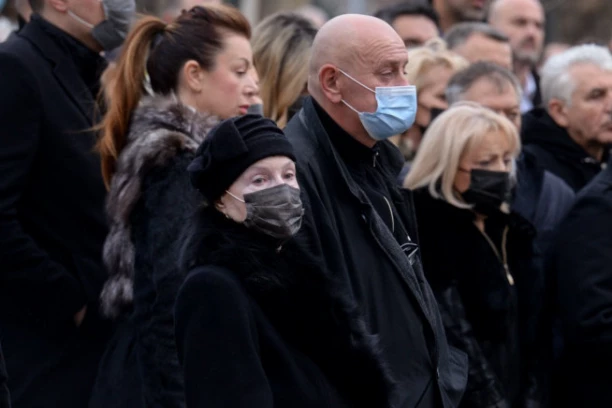 DAŠA MRKONJIĆ NE MOŽE DA PREBOLI MRKU! Evo ko će o njoj ubuduće brinuti! OBAVEZA KOJA SE MORA ISPUNITI!