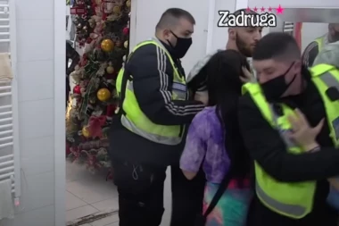 UDARAC U GLAVU! Viktorija i Milica PODIVLJALE, nastao ŽESTOK SUKOB - obezbeđenje jedva sprečilo HAOS! (VIDEO)