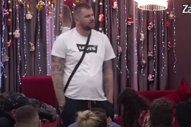 MARKO JANJUŠEVIĆ JANJUŠ NAPUSTIO ZADRUGU: Zadrugar u SUZAMA izašao sa velelepnog imanja!