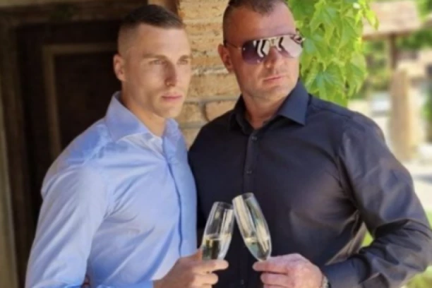 NAJBOLJI DRUG OGNJENA VRANJEŠA UHAPŠEN U BANJALUCI! Opasan bajker pao zbog droge! FUDBALER SE PONOSIO PRIJATELJEM I TVRDIO DA JE KO BEBA! (FOTO)