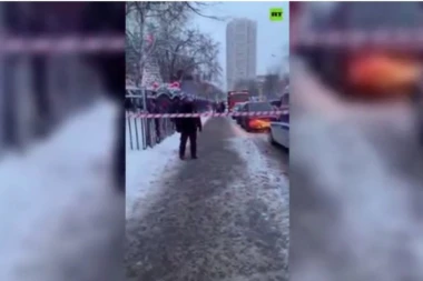 DVE OSOBE UBIJENE U DRŽAVNOJ USTANOVI U MOSKVI! Razlog SUKOB oko ZAŠTITNE MASKE! VIŠE RANJENIH, MEĐU NJIMA I DETE! (VIDEO)
