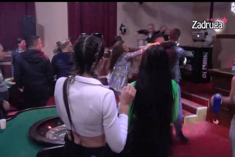 Dalila skočila na Mihića zbog Dejana