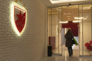 SVE PUCA OD LUKSUZA: Zvezda dobija novu prostoriju na "Marakani" (VIDEO)