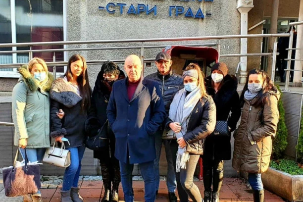 MLADE SNAGE REDAKCIJE „BORBA“ PRIMILE I TREĆU DOZU