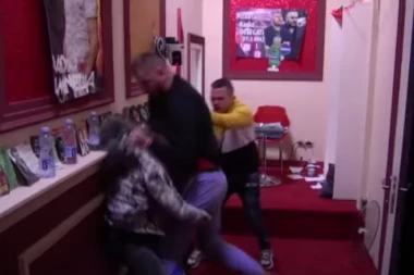 U ZADRUZI KRV PLJUŠTI NA SVE STRANE: Nakon diskfalifikacije Miljane, Janjus POLOMIO glavu Krletu, SITUACIJA JE ALARMANTNA (FOTO)