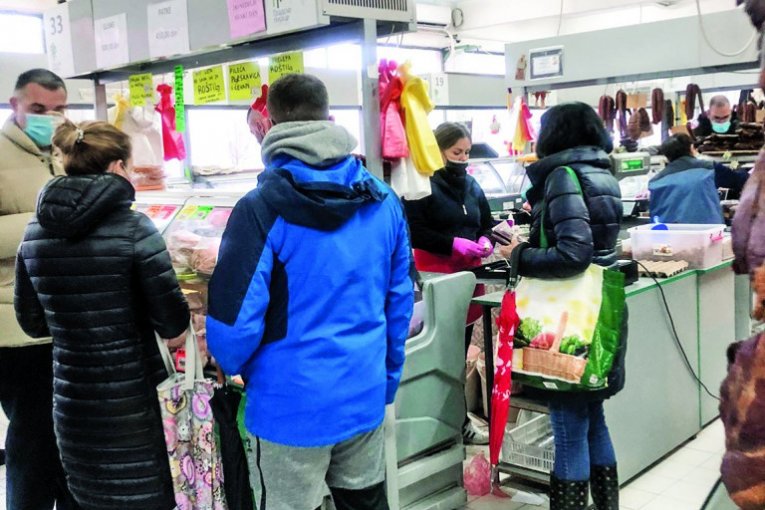 Nataša Rodić na pijaci