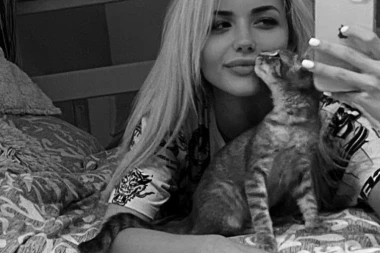 MAJKA KRISTINE ĐUKIĆ SE OGLASILA: Neutešna zbog SMRTI ĆERKE, objavila SRCEPARAJUĆE REČI! (FOTO)