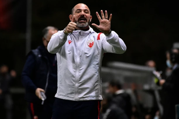 STANKOVIĆ EMOTIVAN POSLE VELIKOG USPEHA: Trener Zvezde ODUŠEVLJEN - ne sećam se da sam bio srećniji!