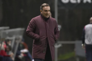 PENAL ZA ZVEZDU NIJE POSTOJAO! Trener Brage BESNEO NA SUDIJE!