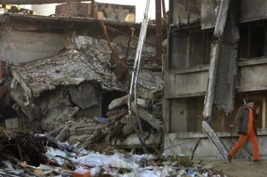 NATO UBIJAO ŠIPTARE PA OPTUŽIO "ZLE SRBE" - ČITAJTE U SRPSKOM TELEGRAFU!