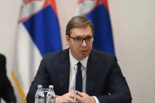 SRBIJO, PONOSNA BUDI! VUČIĆ KAO MAŠINA: Evo šta je sve uradio od Božića do Božića!