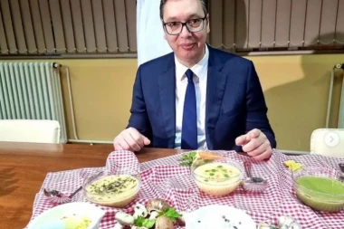 NAJBOLJA SUPA NA SVETU! Predsednik Vučić prilikom obilaska Niša lepo ručao, a otkrio i ko pravi NAJUKUSNIJU ČORBICU!