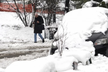 JOŠ JEDNA OPŠTINA BEZ STRUJE! U Bajinoj Bašti totalna HAVARIJA: U mraku više od 5.000 domaćinstava!