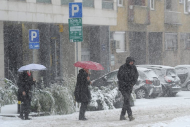 PAŠĆE I DO 20 CENTIMETARA SNEGA! Zima pokazala zube, u ovim delovima Srbije će biti minus