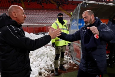 UPRKOS DVA PENALA: Dušan Đorđević ponovo NADMUDRIO Dejana Stankovića!