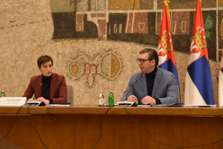 PREDSEDNIK VUČIĆ OBJASNIO ŠTA SE DOGODILO SA EPS: Ne želim ništa da krijem od građana!