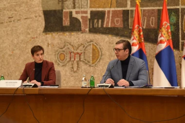 PREDSEDNIK VUČIĆ OBJASNIO ŠTA SE DOGODILO SA EPS: Ne želim ništa da krijem od građana!