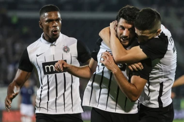 PAKAO U HUMSKOJ! Panika među crno-belima, Partizan i definitivno ostao bez VEDETE!