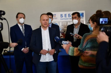 "Parking servis" uručio donaciju beogradskim porodilištima