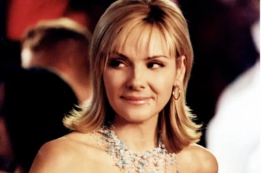 OVAKO IZGLEDA SAMANTA U SEDMOJ DECENIJI: Pokazala i 16 godina mlađeg dečka sa kojim već dugo ima romansu