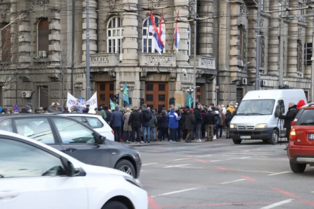 PUKLI! Lažni ekolozi doživeli debakl: ĐILAS JAVNO PRIZNAO PORAZ (FOTO/VIDEO)