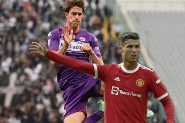 VLAHOVIĆ RUŠI I RONALDA: Srbin novom BOMBOM ispisao istoriju na Apeninima (VIDEO)