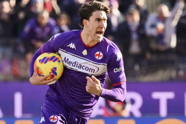 POKAJNIČKI POKUŠAJ ŠPANSKOG VELIKANA: Odbili su Vlahovića, a sada ga SILNO ŽELE!