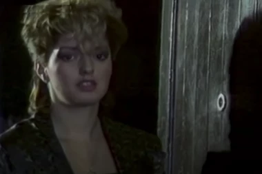 BILA JE OMILJENA PEVAČICE U BIVŠOJ JUGOSLAVIJI: Nestala je sa JAVNE SCENE, a sada je POTPUNO NEPREPOZNATLJIVA! (FOTO)