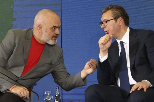 VUČIĆ O RAMI: Što više razgovaramo sami, to će odnosi biti bolji!