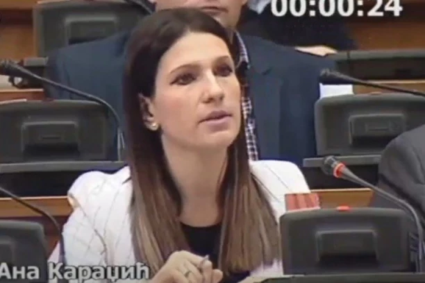 POSLANICA POKRETA SOCIJALISTA ODGOVORILA NADI KOLUNDŽIJI: Slabo ti ide pravopis, ali si šampion u vulgarnosti