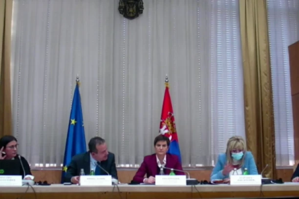 OKRŠAJ DAČIĆA I JADRANKE, SVE PRŠTALO U VLADI: Ministarka i šef parlamenta u žestokom sukobu na sednici