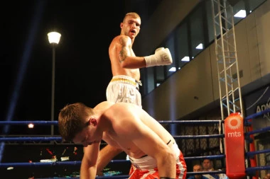 ZLATIBOR POPRIŠTE SPEKTAKLA: Veljko Ražnatović po 11. put ulazi u PROFESIONALNI ring!