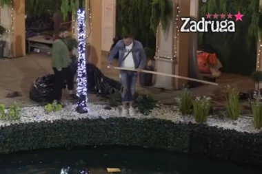 POGLEDAJTE ŠTA JE SVE FILIP CAR UNIŠTIO MAJI! 35.000 EVRA bukvalno bačeno u VODU (FOTO/VIDEO)