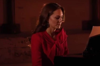 ISPLIVAO VIDEO KEJT MIDLTON, PROMENA JE UPEČATLJIVA: Princeza od Velsa doživela transformaciju koja nikome nije promakla (VIDEO)