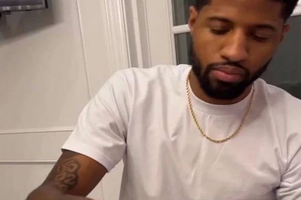 NIŠTA BEZ SRPSKE SNAJKE: NBA zvezda jede SARMU i sabija naše PIVO usred Amerike! (FOTO)