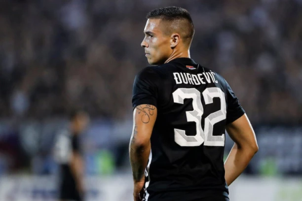 DETONACIJA! SELI SE U LONDON: Đurđević pred SPEKTAKULARNIM transferom!